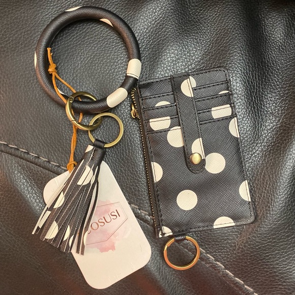 Wristlet keychain and wallet - Picture 3 of 7